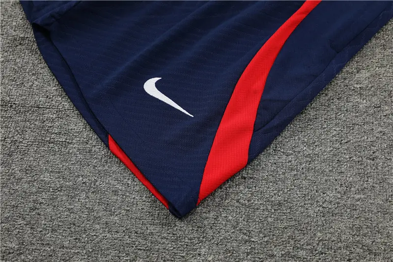 طقم لباس فريق باريس سان جيرمان - الصورة 6