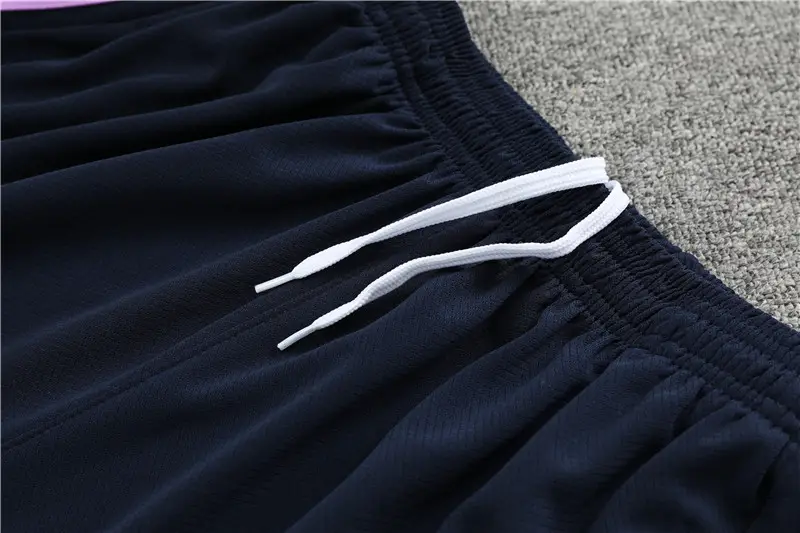 طقم لباس فريق ريال مدريد - الصورة 13