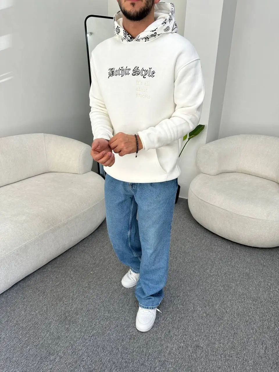 سويت شيرت بغطاء للرأس - الصورة 4